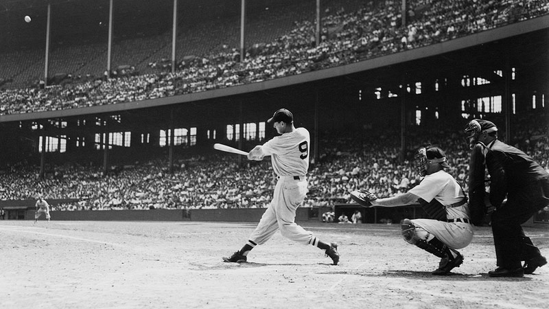 Carl Yastrzemski and Ted Williams are shown at the Boston Red Sox spring  training camp in Scottsdale, Ariz., March 1, 1963. (AP Photo/Harold Filan  Stock Photo - Alamy