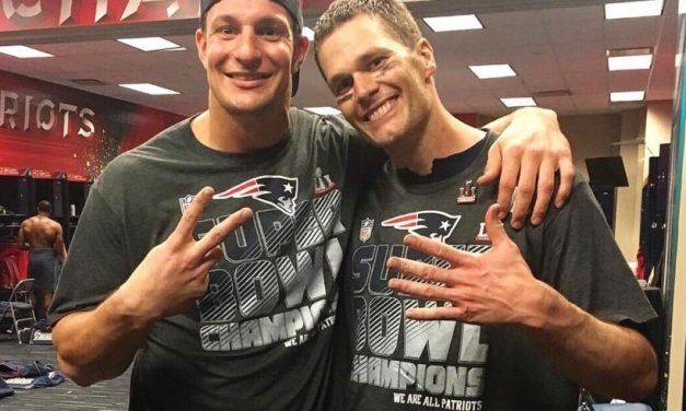 Brady and Gronk-Both Back at Full Strength