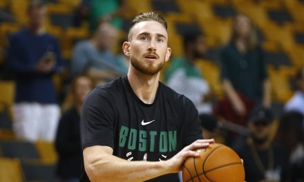 WATCH: Gordon Hayward Dunks for First Time Since Injury