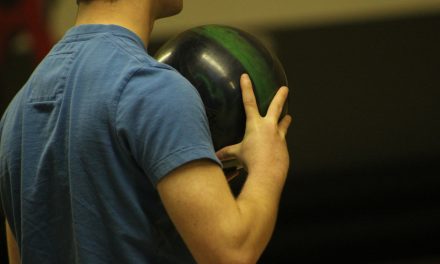 How to Hold a Bowling Ball Properly?