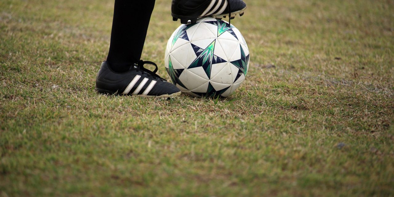Compressed But Comfortable: How to Pick the Right Soccer Socks