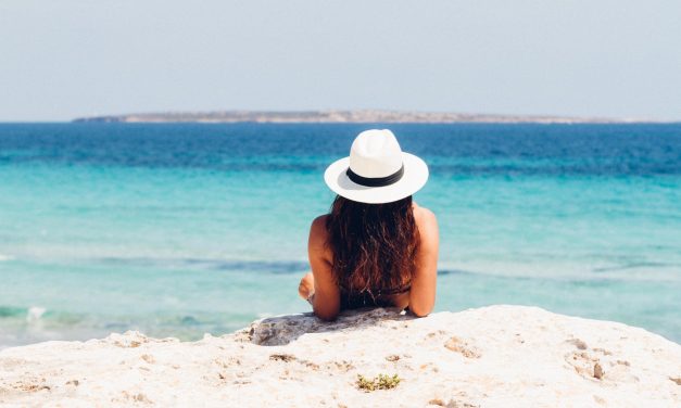 10 Signs You Are Obsessed with The Beach